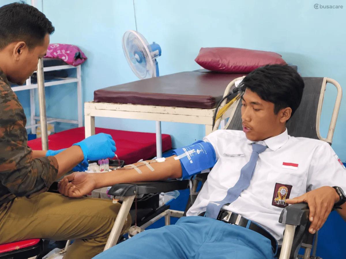 Donor Darah di SMKN 1 Kalianget