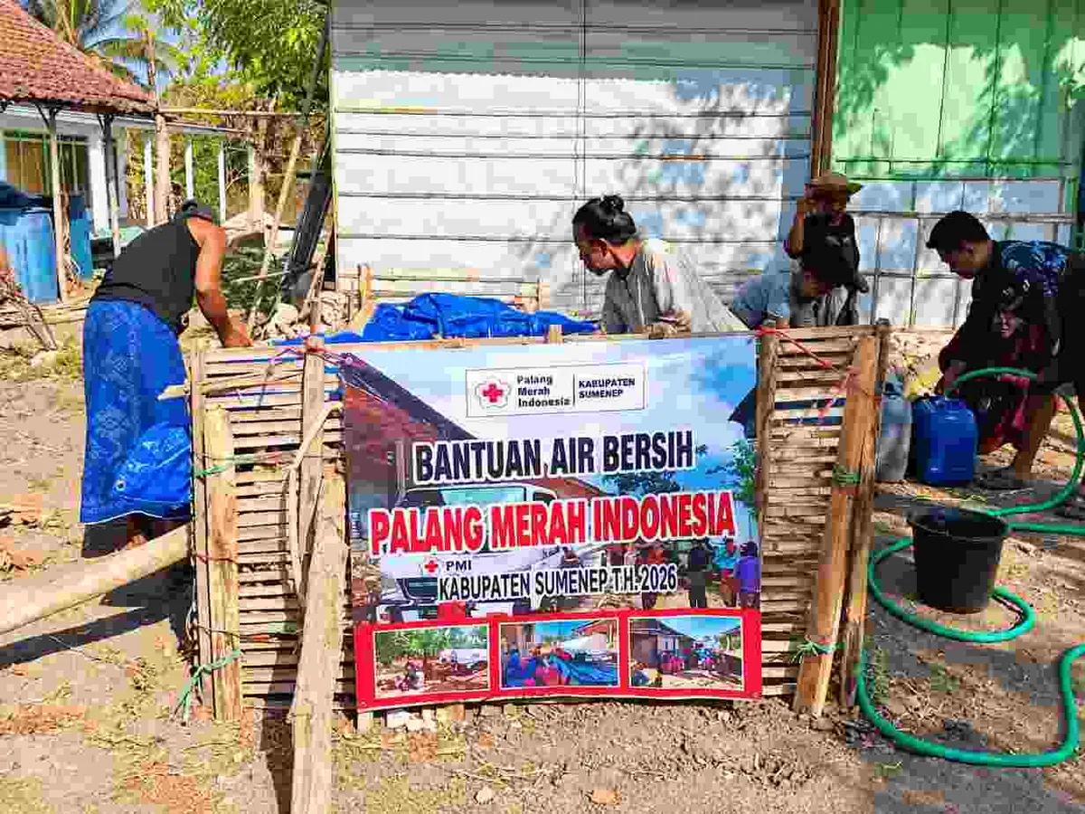 Bantuan Air Bersih ke Kecamatan Gayam, Kepulauan Sepudi
