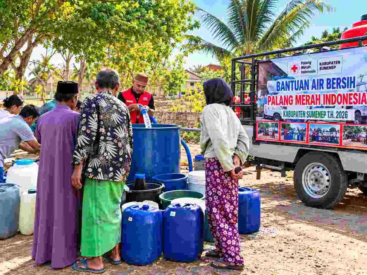 Bantuan Air Bersih di Kecamatan Gayam, Kepulauan Sepudi