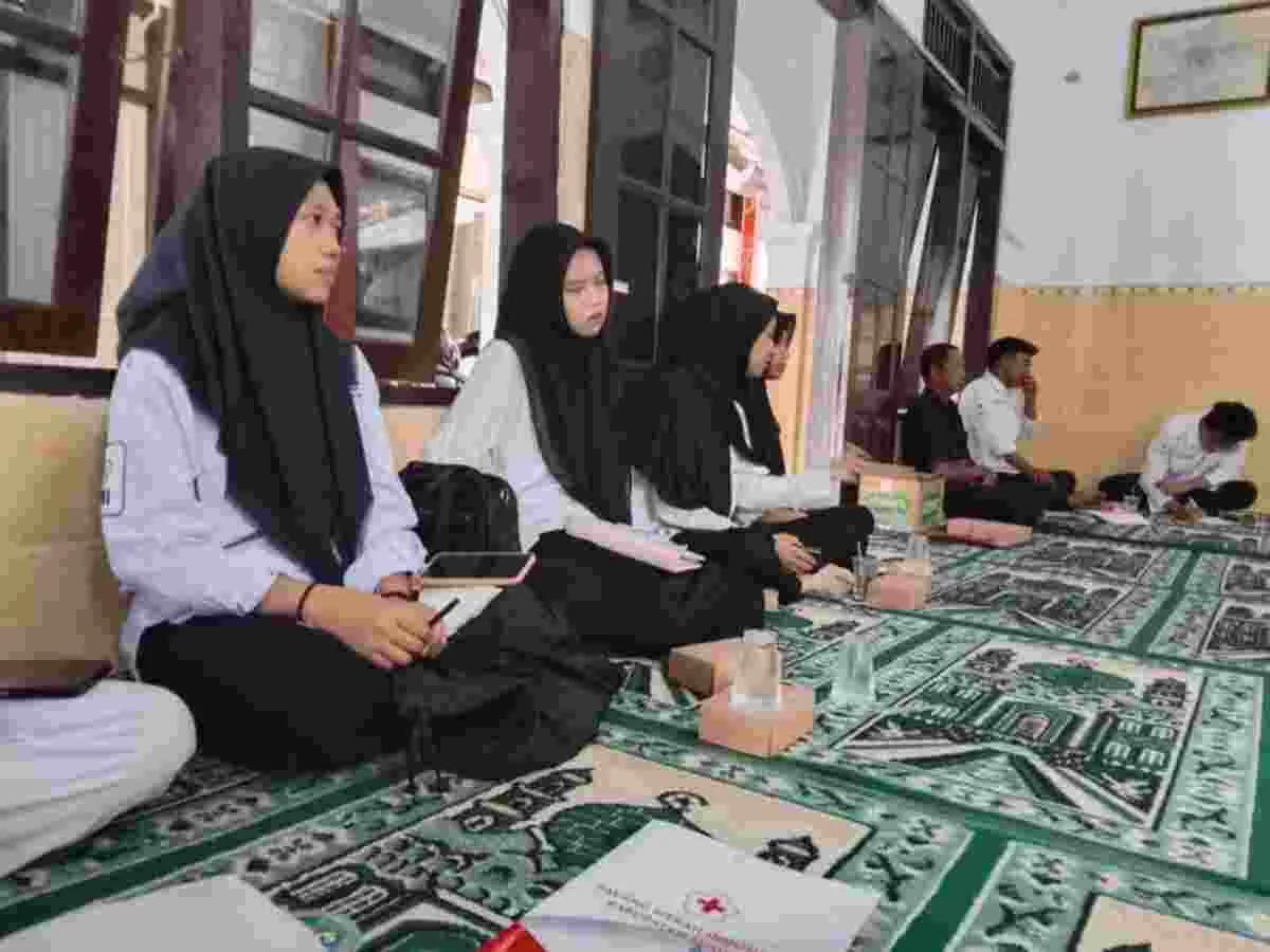 Pengarahan KSR se-Kabupaten Sumenep oleh Ketua PMI Kabupaten Sumenep