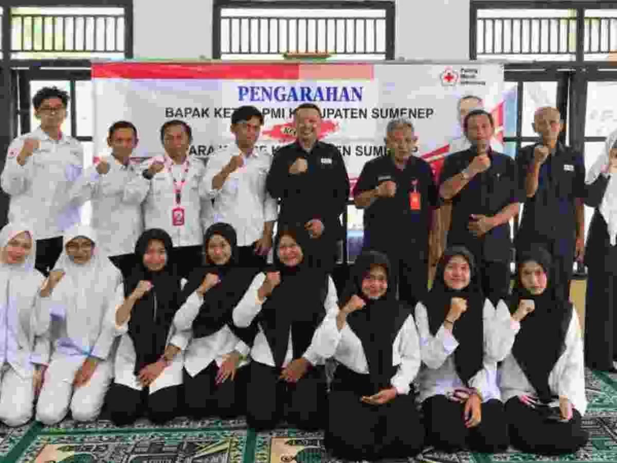 Pengarahan KSR se-Kabupaten Sumenep oleh Ketua PMI Kabupaten Sumenep